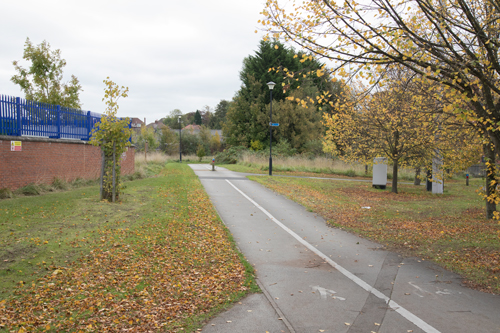 Track behind the Fox pub