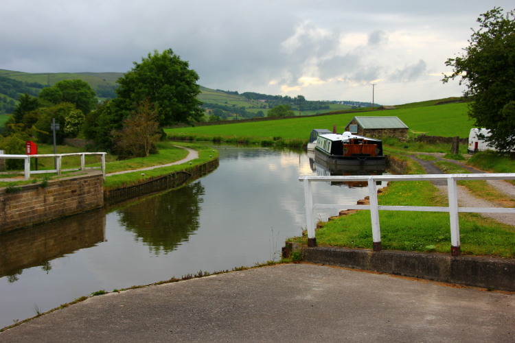 Barge at Bradley