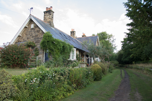 Staintondale Station