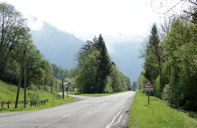 D907 Taninges to Samoens road