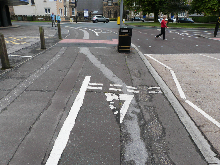 Cycle lane and bin on East Parade