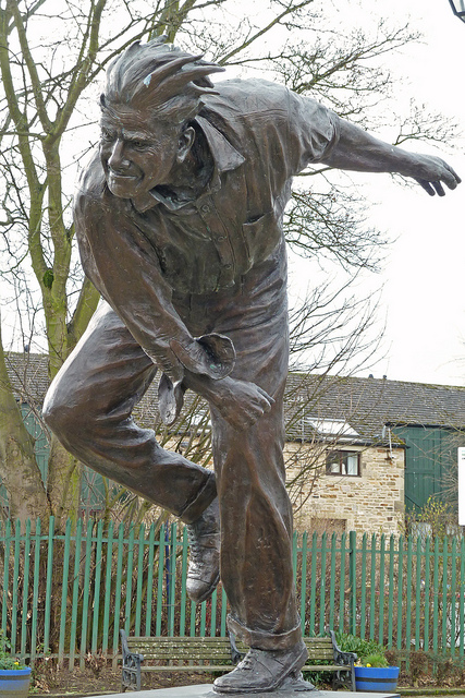 Fred Trueman statue Fred Trueman statue