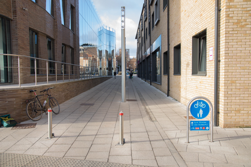 Filtered permeability street leading to Peasholme Green