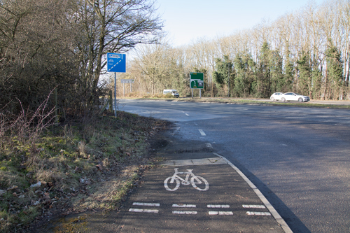 End of shared use path from York Sport Village at A1079