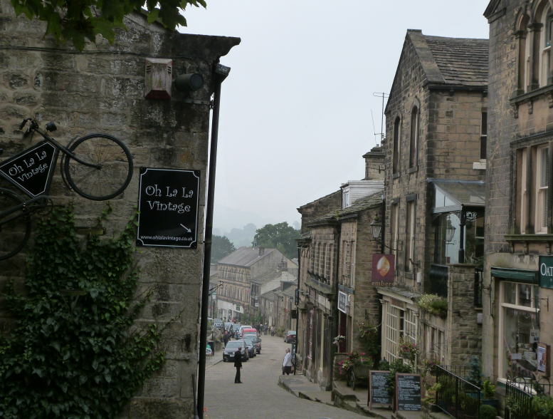 Howarth Main St