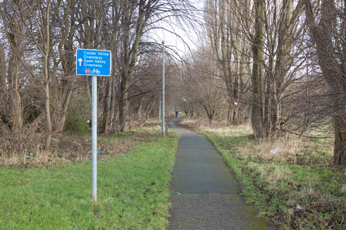 Path towards Spen Valley Greenway