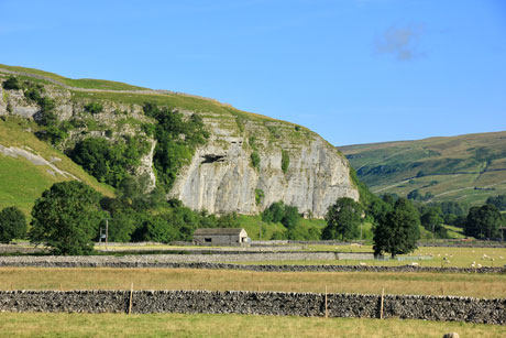A view of Kilnsey Crag