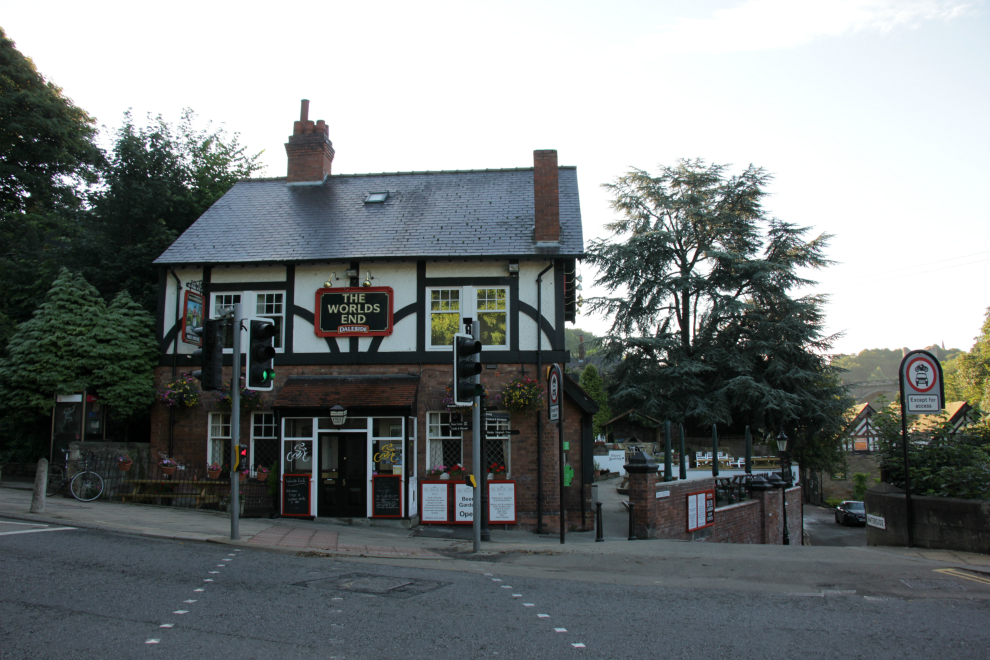 World's End pub, High Bridge, Knaresborough