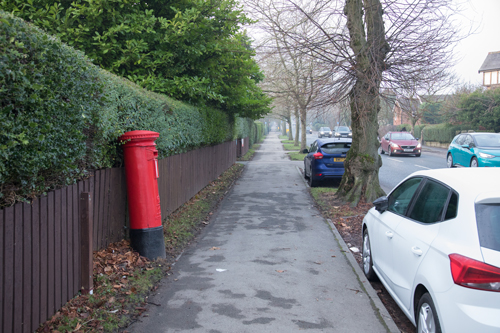 Shared Use footway, Otley Road