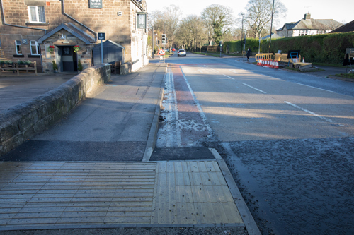Otley Road Cycleway approaching Cold Bath Road