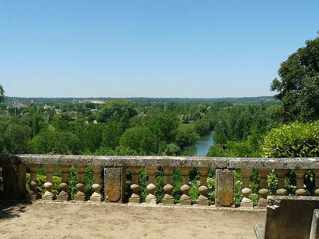 River Dronne at La Roche-Chalais