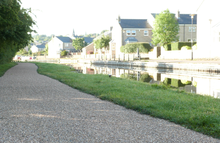 Tar spray and chip surface, Leeds & Liverpool canal towpath