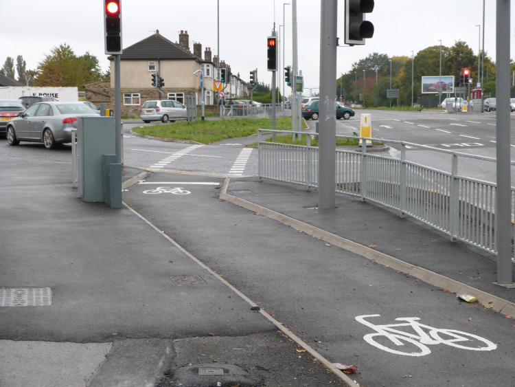 Junction on Leeds-Bradford cycle superhighway Junction on Leeds-Bradford cycle superhighway