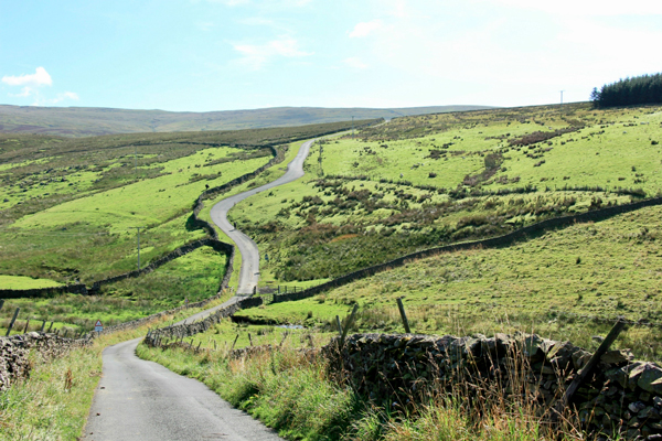 Road down to Tongue Gill and back up again