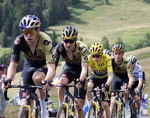 Van Aert, Kelderman, Vingegaard and Kuss